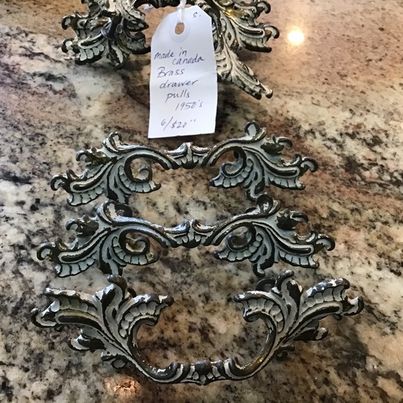 Brass drawer pulls - Picture 5 of 6